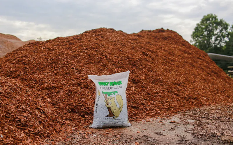 Barky Beaver Mulch & Soil Mix — Mulch supplier