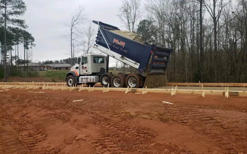 M&M Trucking Co., Inc — Trucking company