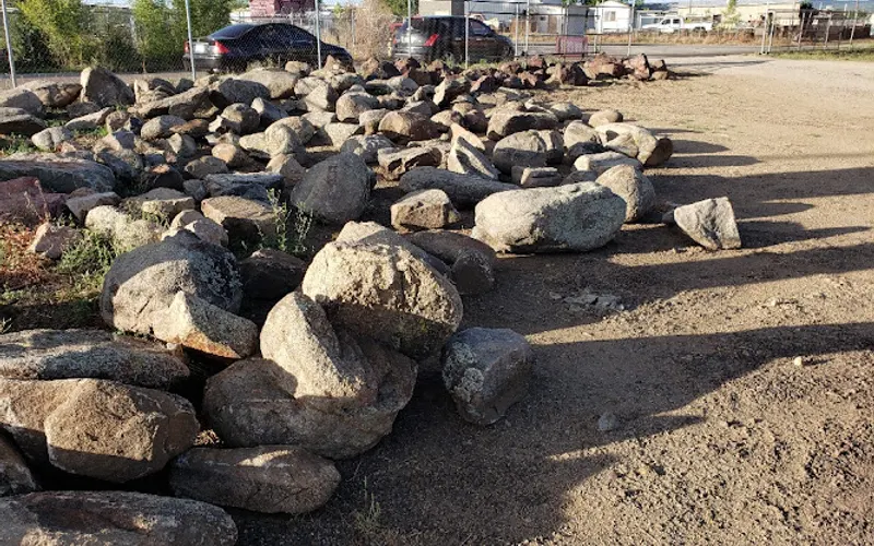 MDI Rock — Landscaping supply store