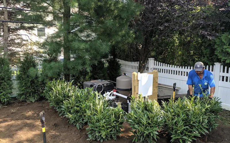 Zaino's Nursery & Garden Center — attractions