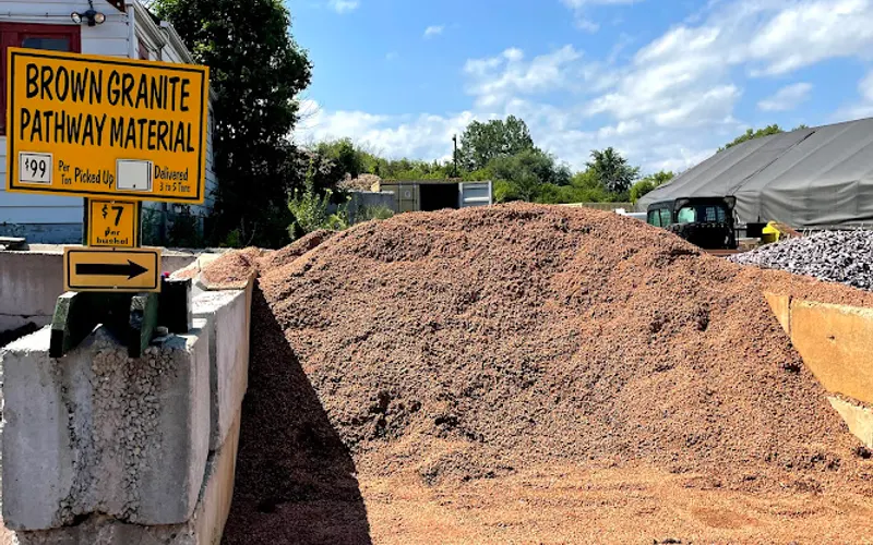 Melvin Mulch Company — Topsoil supplier