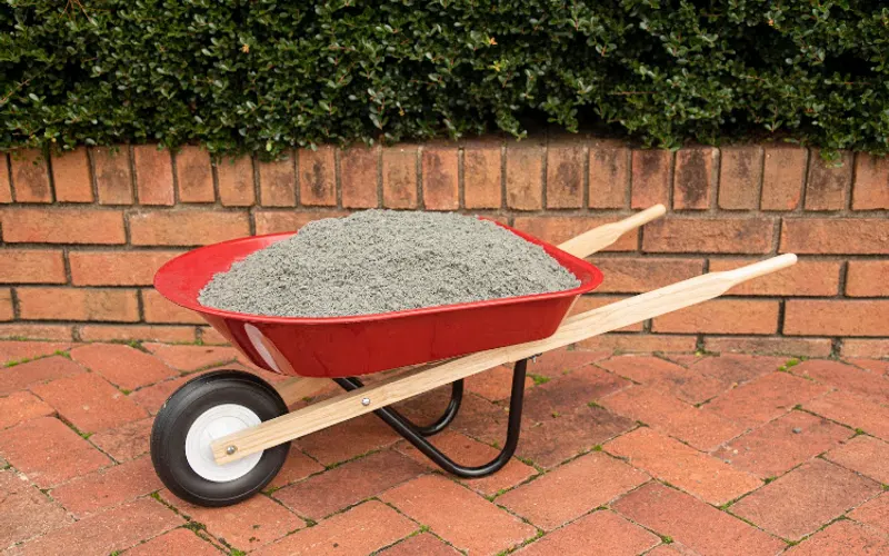 HENSONS' INC. MULCH & MORE — Mulch supplier