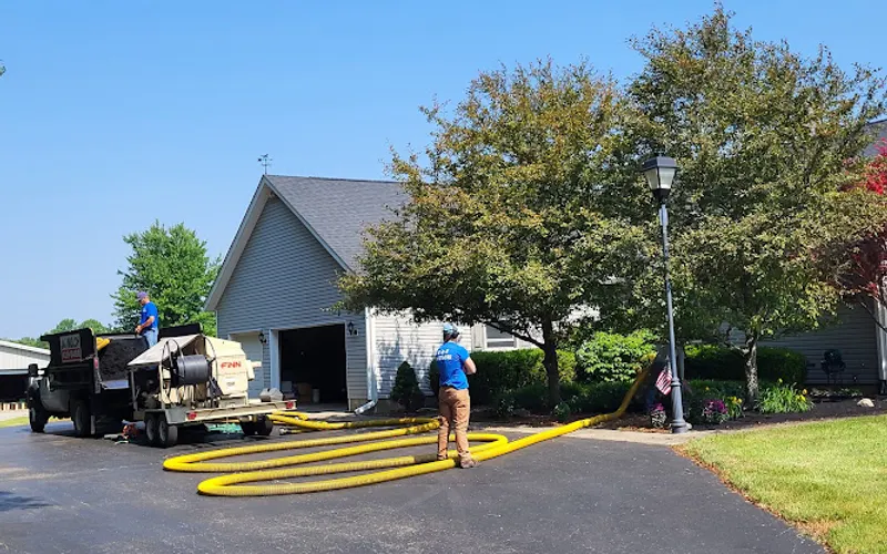 J & J Mulch — Mulch supplier