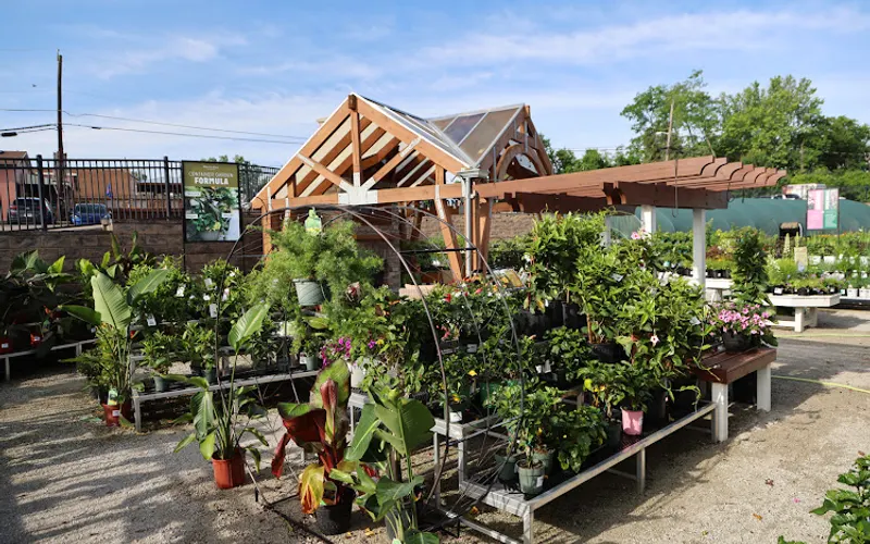 White Oak Gardens — Landscaper