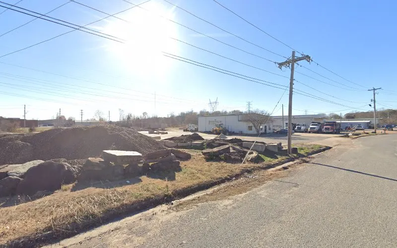 Jones Mulch Co LLC — Mulch supplier