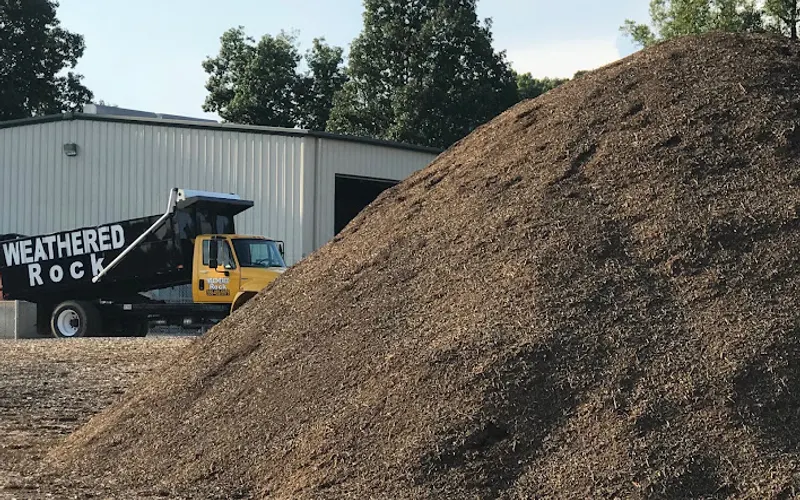 Weathered Rock Stone, Mulch and Recycle Yard — Landscaping supply store