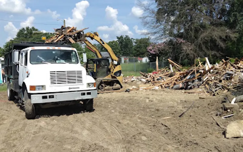 Ready haul Trucking & Demo — Demolition contractor