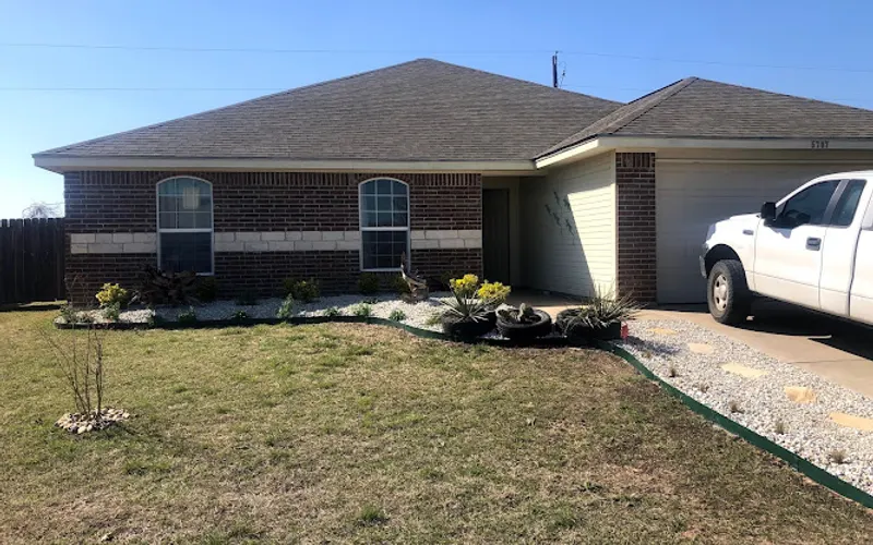 Farr's Landscape Supply & Sod — Landscaper