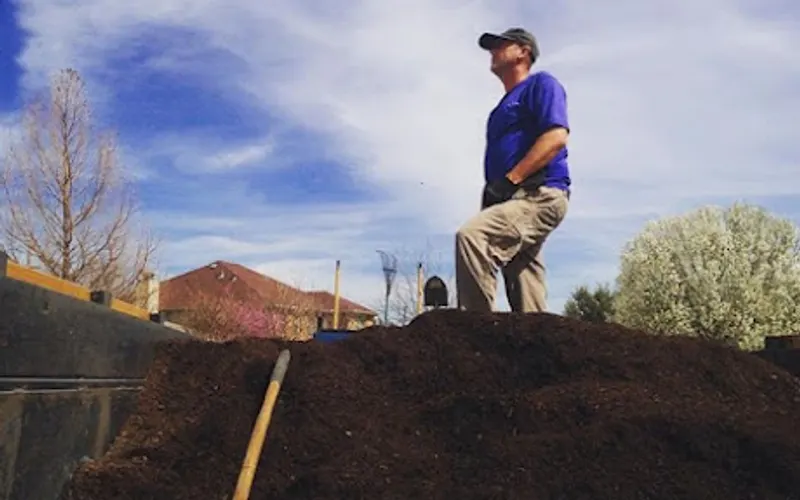 Earth Kind Services — Lawn care service