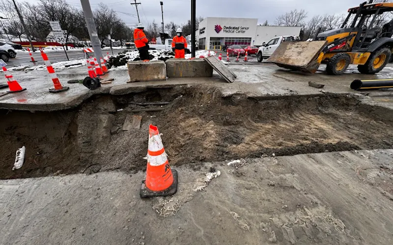 Prime Construction & Excavation — Trucking company