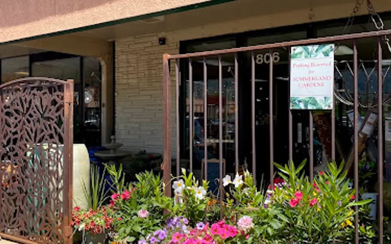 Summerland Gardens — Garden center