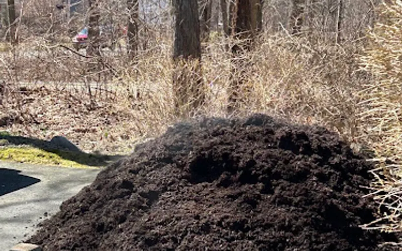 Nature's Harvest Mulch Company, LLC — Mulch supplier