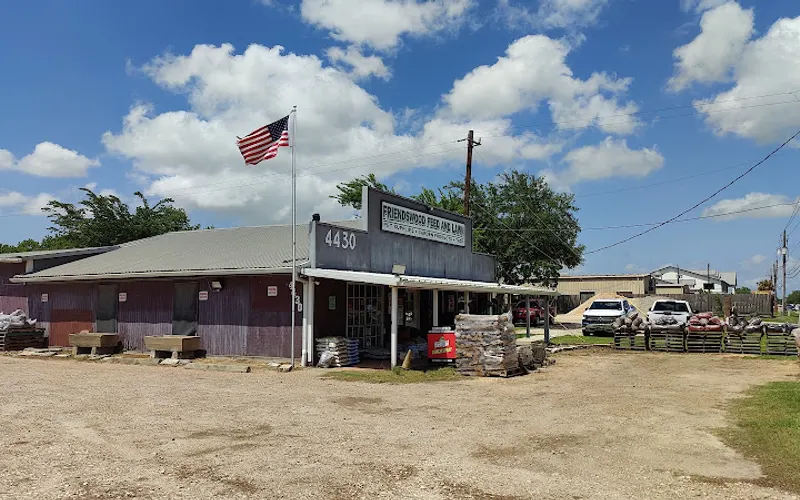 Friendswood Garden Center — Garden center