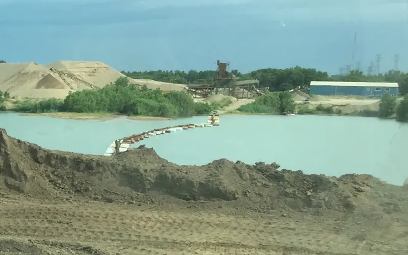Pekin Sand & Gravel LLC — Sand & gravel supplier