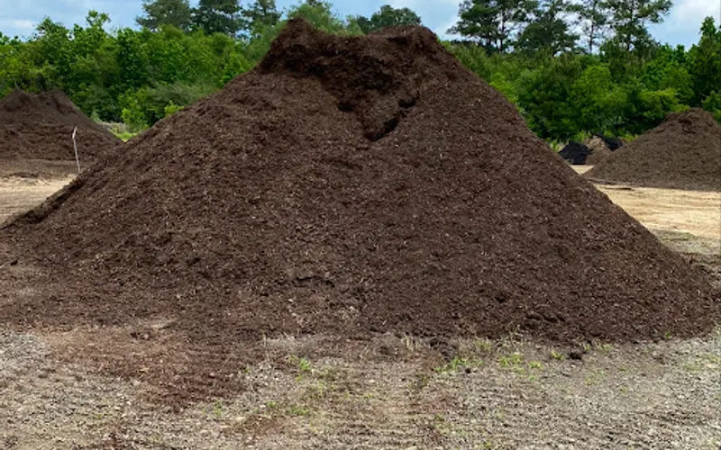 Beyond Paradise Nursery — Topsoil supplier