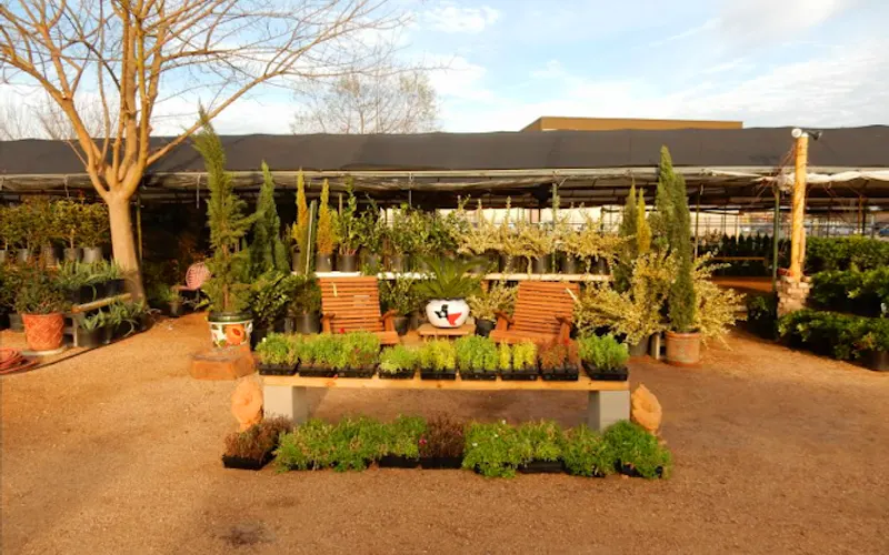 Madison Gardens — Landscaping supply store