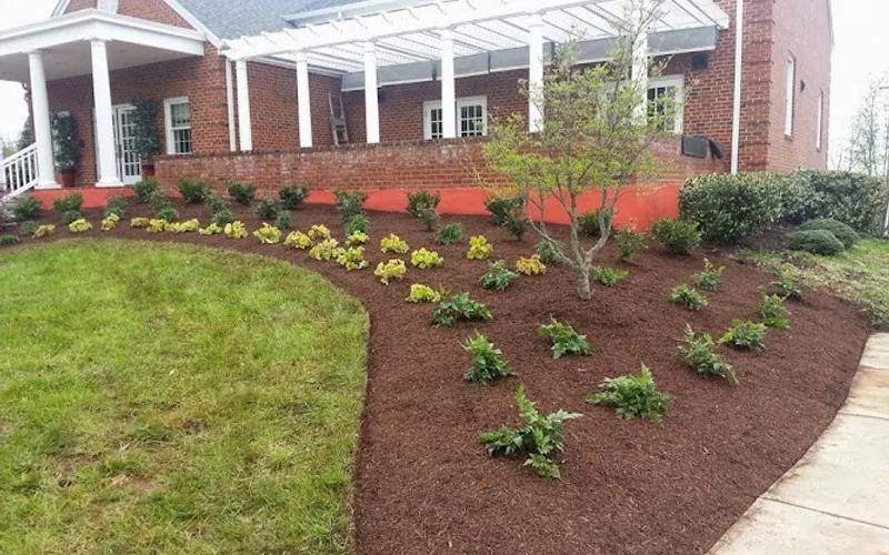 One Earth Landscapes — Landscaper