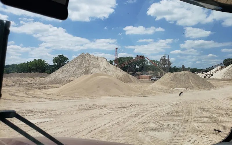Kaw Valley Sand & Gravel — Sand & gravel supplier