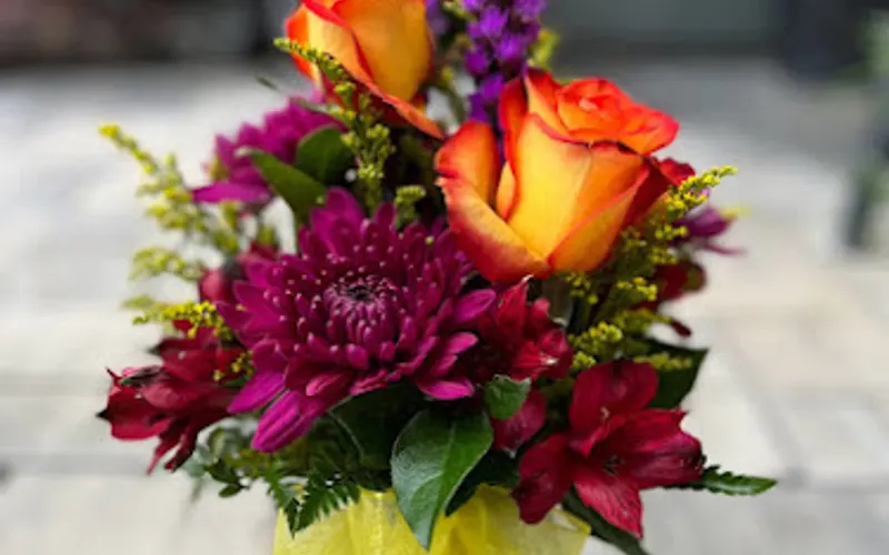 Wettlaufer's Garden Center & Flower Shop — Florist