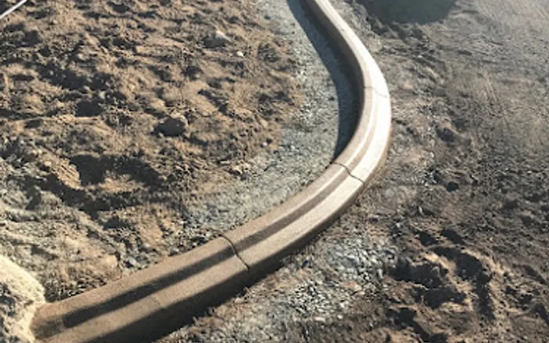 CONNERS CONSTRUCTION. — Landscaper