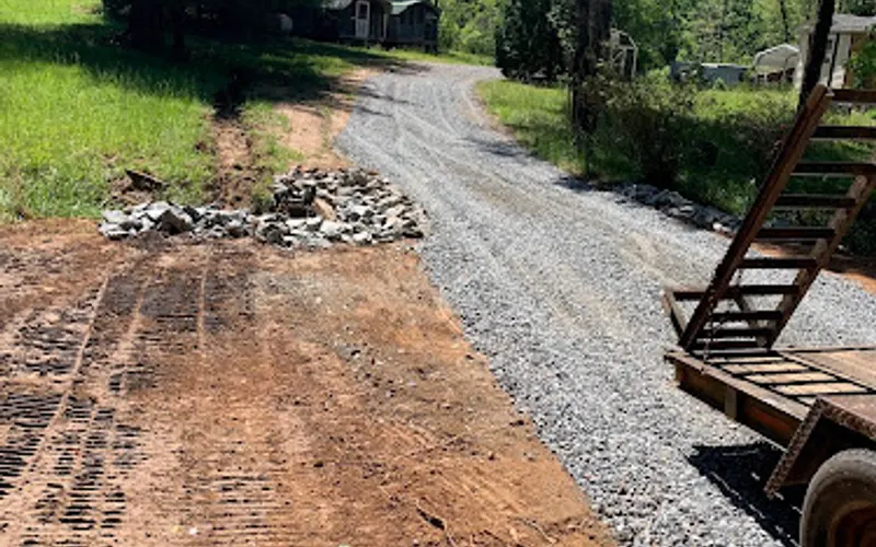 Laws Trucking — Sand & gravel supplier