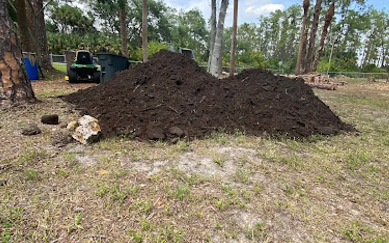 Veransa Group - Fort Myers — Topsoil supplier