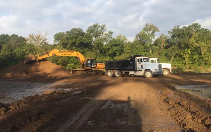Cherry Trucking & Dirt Sales LLC — Trucking company