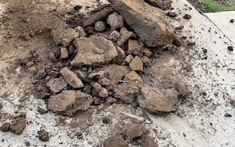 Buckhorn Soil and Stone — Topsoil supplier