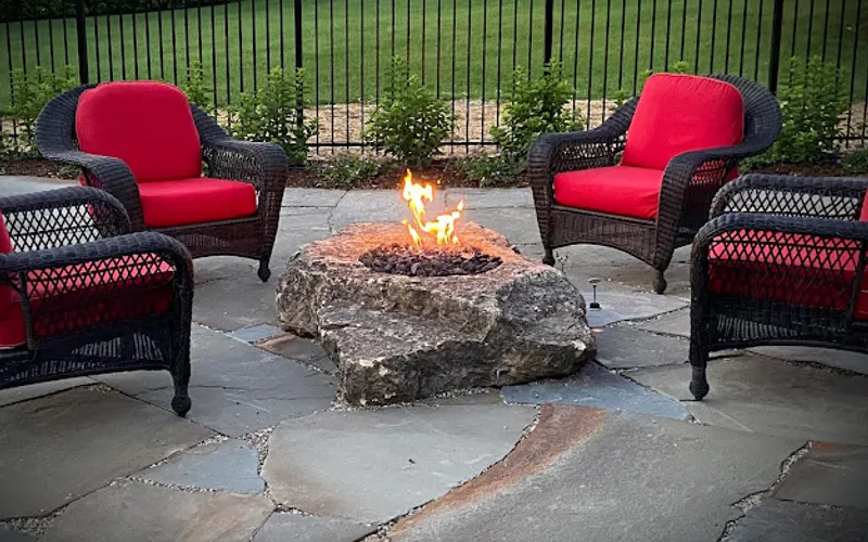 Fireboulder — Landscaping supply store