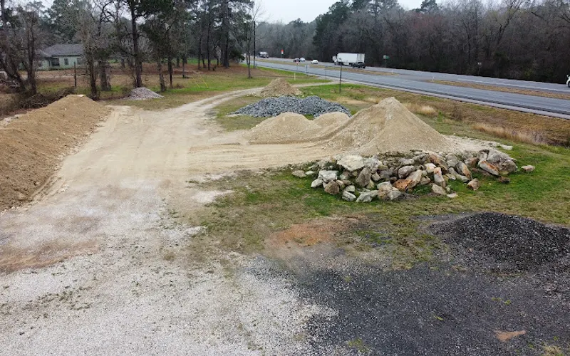Dirt Rock Gravel — Sand & gravel supplier