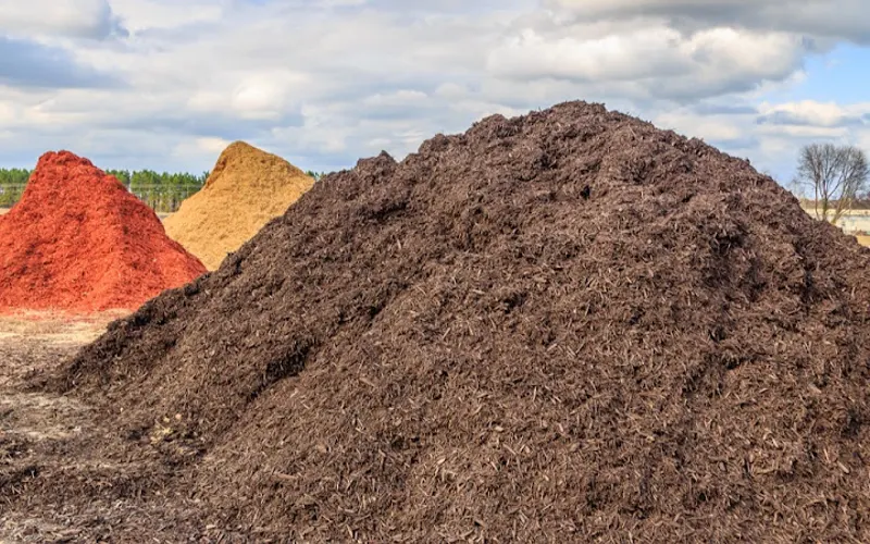 Baseline Mulch LLC — Topsoil supplier