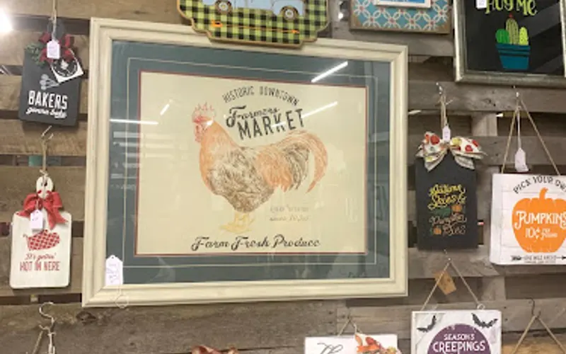The Market Place at Creekside Gardens — Landscaper