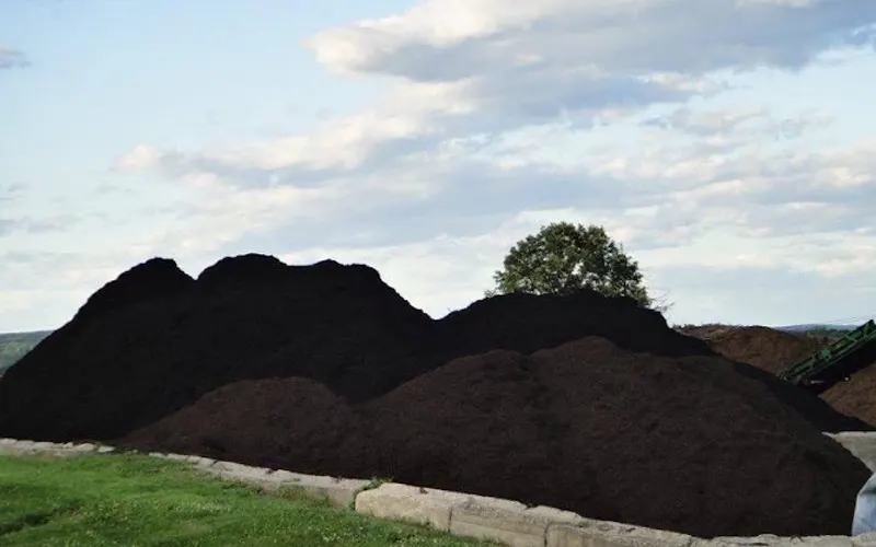 Grinding Acres — Mulch supplier