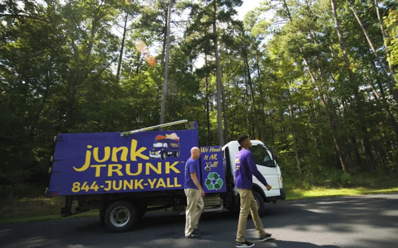 Junk Trunk: Western Carolina Junk Removal, Disposal, Demolition — Waste management service