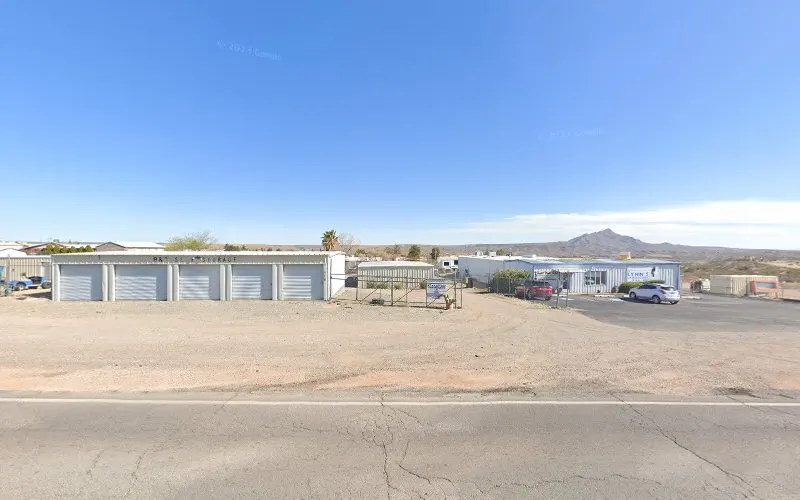 Lynn's Landscape — Landscaping supply store