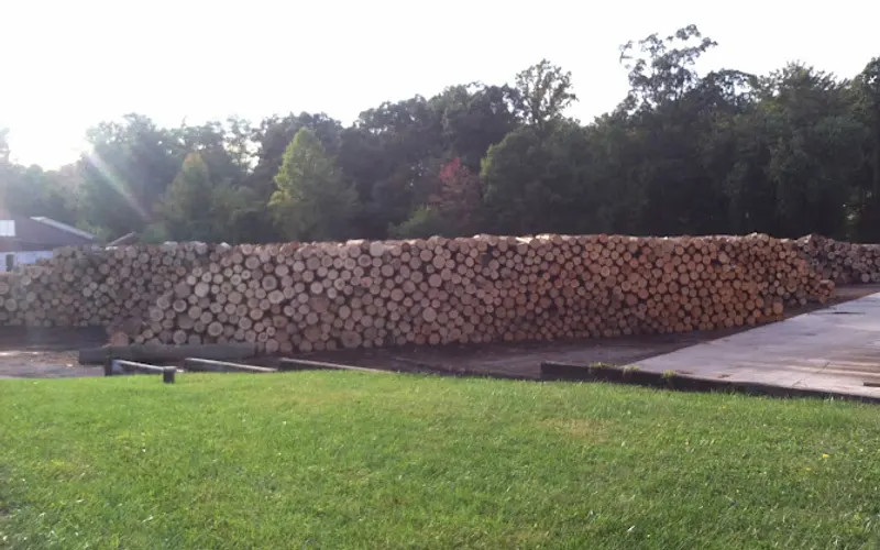 Mohn's Lumber — Saw mill