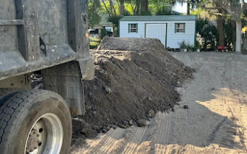 Palm Beach Rock Gravel and Dirt — Aggregate supplier