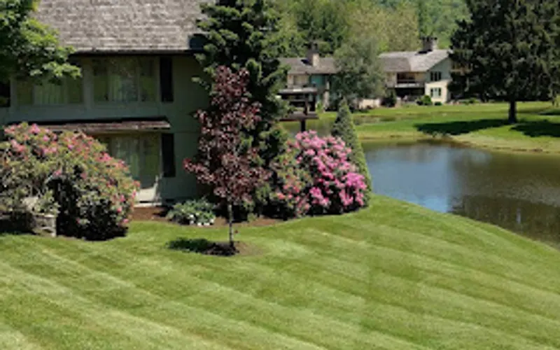 Mountain Laurel Landscaping — Landscaper