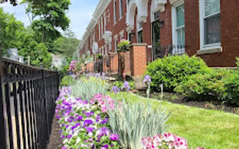 Sam White & Sons Inc — Garden center