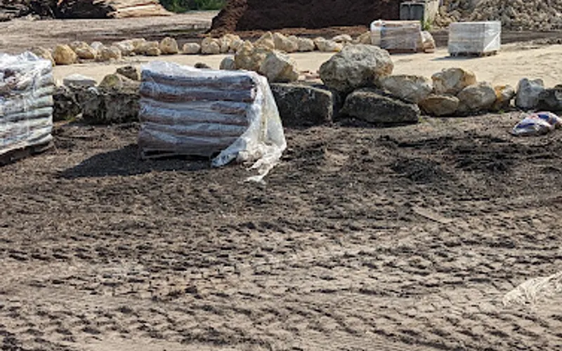 Mulch N More of Martin County — Landscaping supply store
