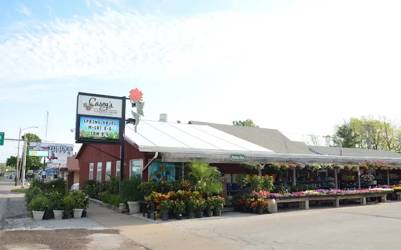 Casey's Garden Shop and Florist — Garden center