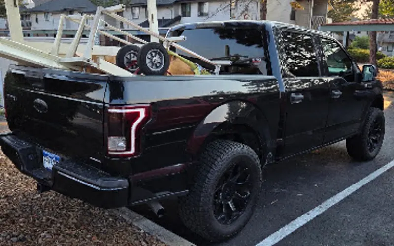 No Trace Hauling And Junk Removal LLC — Junk removal service