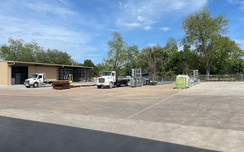 Alamo Lumber Company — Lumber store