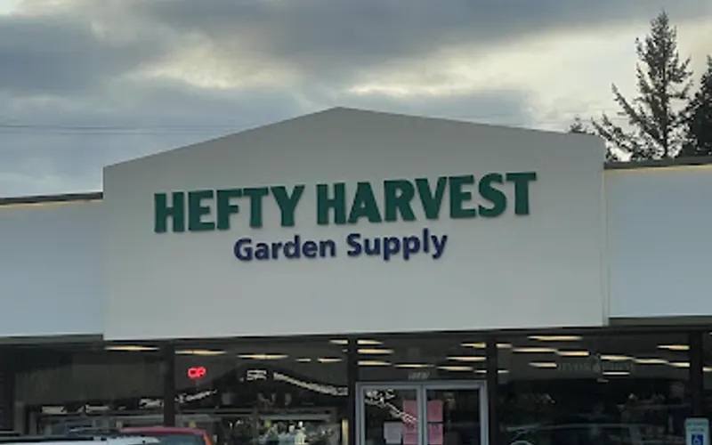 Hefty Harvest Tumwater — Landscaping supply store