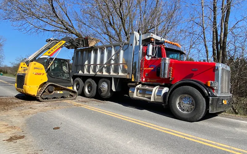Yanuk Excavating LLC — Excavating contractor