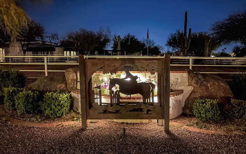 Direct Lighting Outdoor Lifestyle — Landscaping supply store