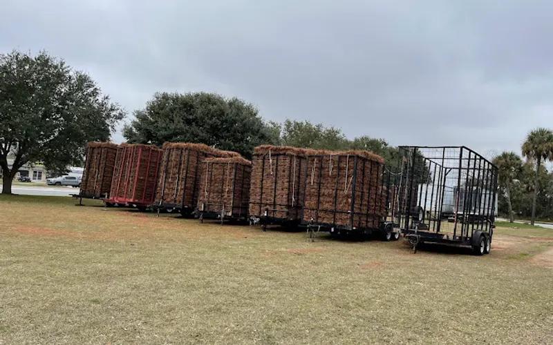 Chan's Pine straw- brunswick GA — Delivery service