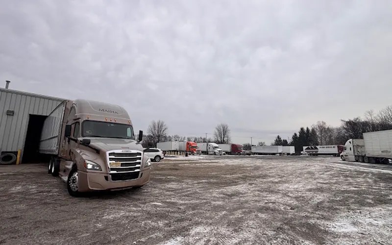 BAY BACK TRUCK AND TRAILER REPAIR — Truck repair shop