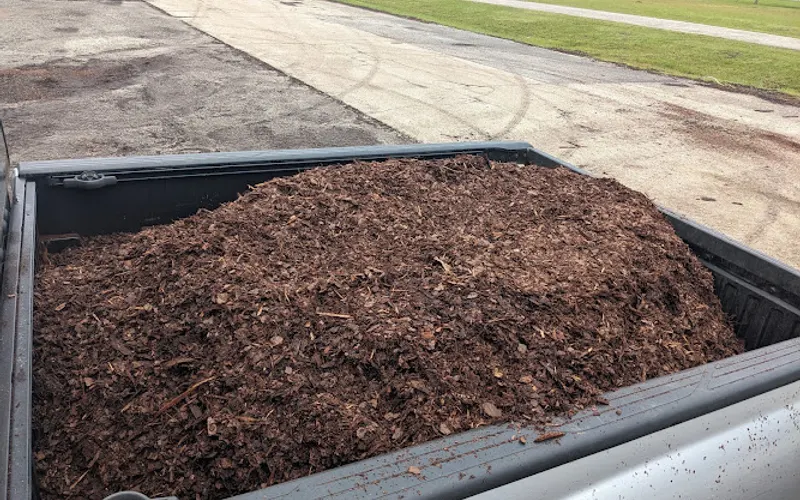 Longleaf Mulch — Landscaping supply store