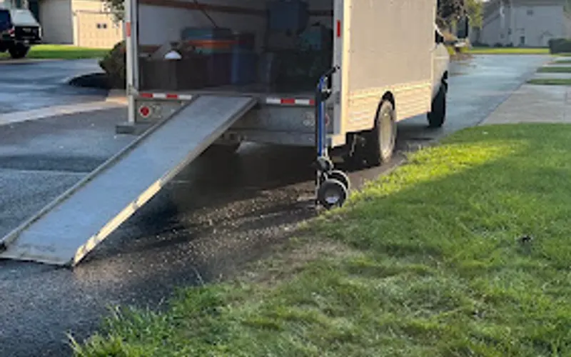 HaulPros LLC — Waste management service